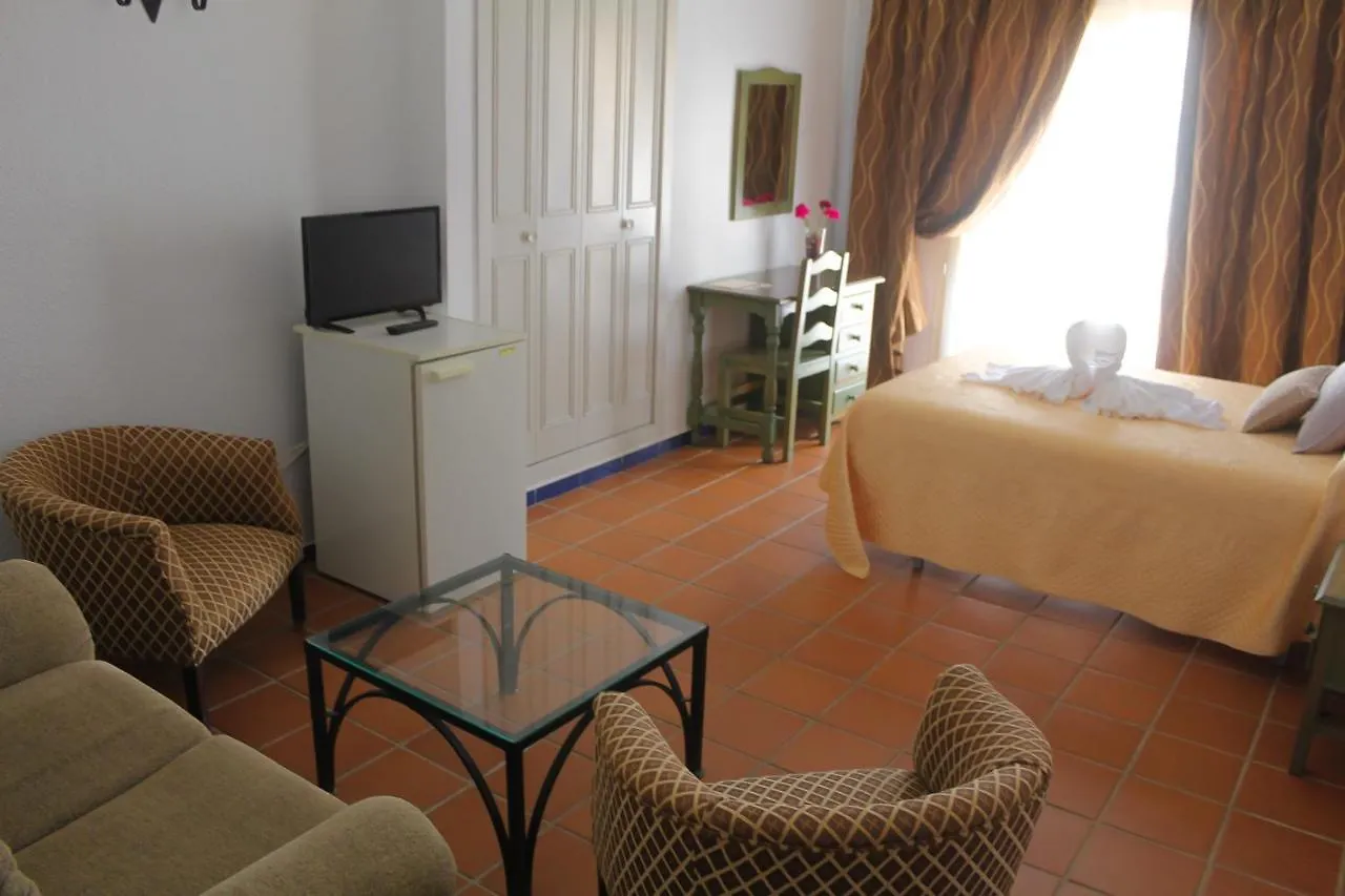 Hostal Puente Del Rey Alojamientos Rocio Donana El Rocio Hostel